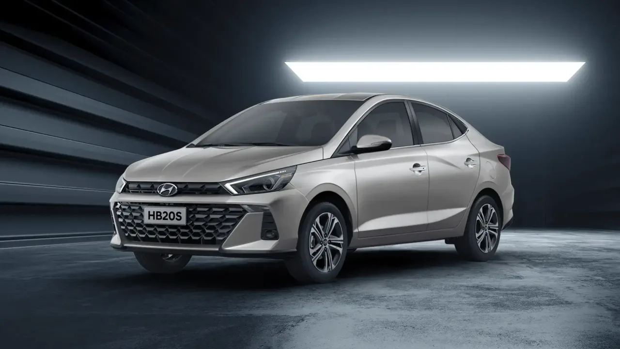 O sedã Hyundai HB20S em um estúdio iluminado