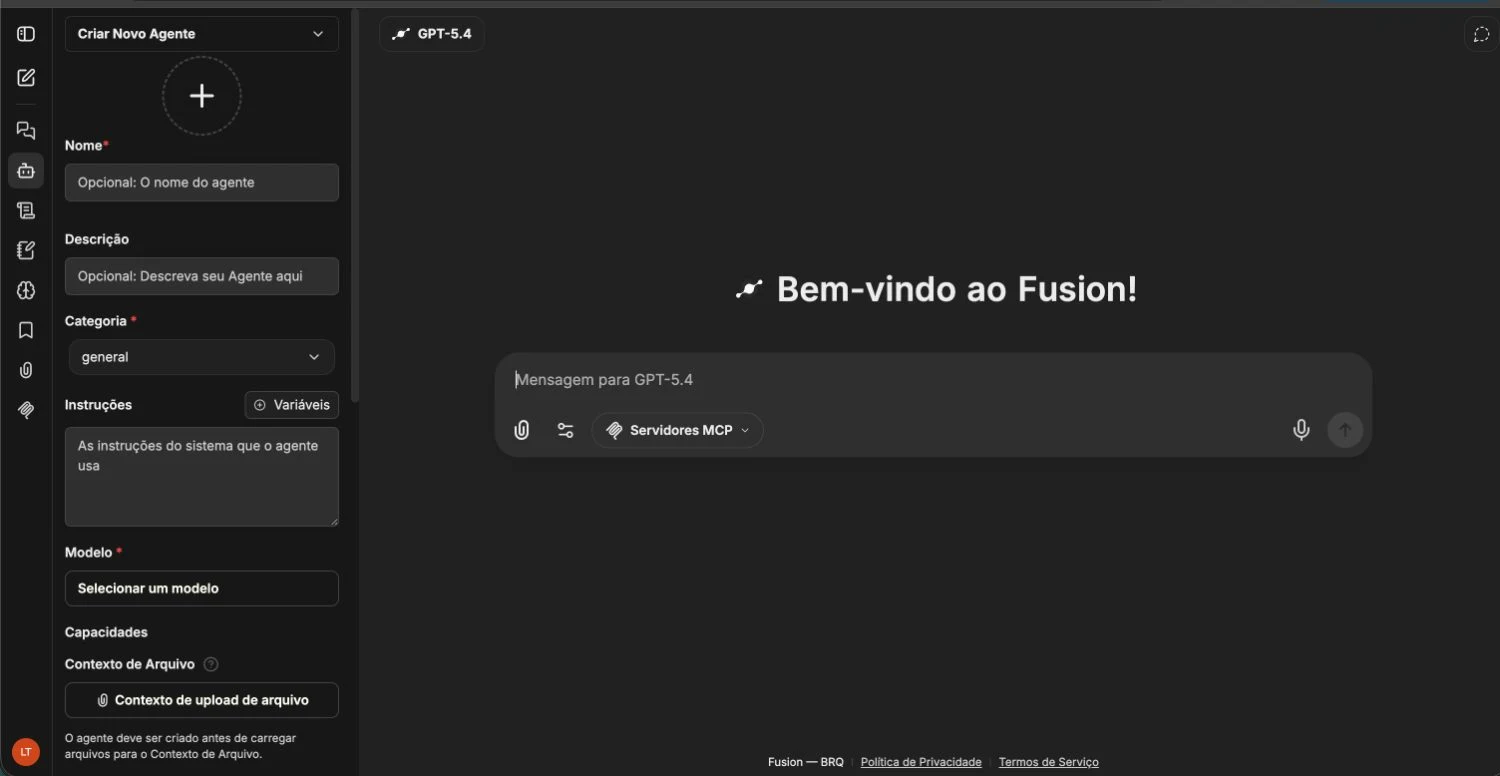 Fusion Studio screen: agent creation panel on the left, with name, instructions and model choice, and the chat open on the right.